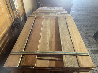 Ca. 116x Angelim Pedra Country Grade Planken Geschaafd, 18x190mm, leng